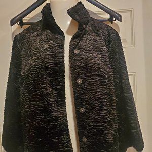 Beautiful Chico’s Size 3 Black Faux Fur Jacket
